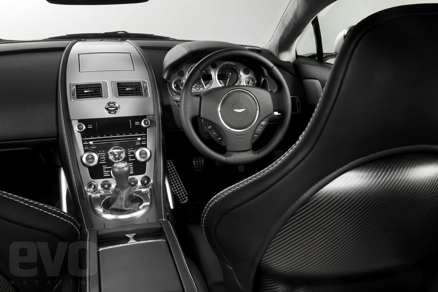 Aston Martin Vantage interior