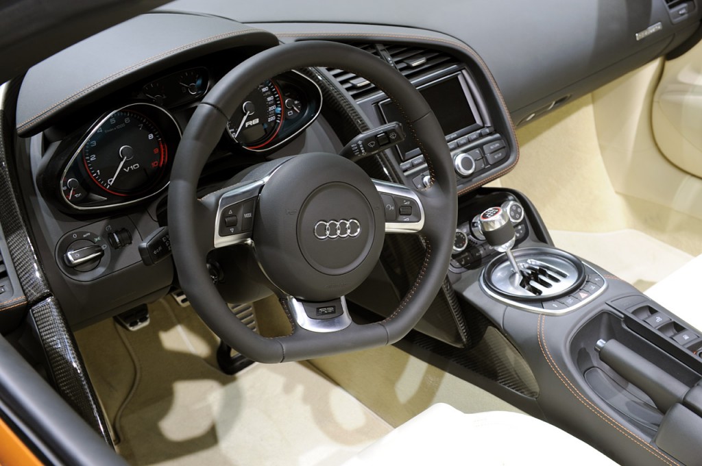 audi r8 interior