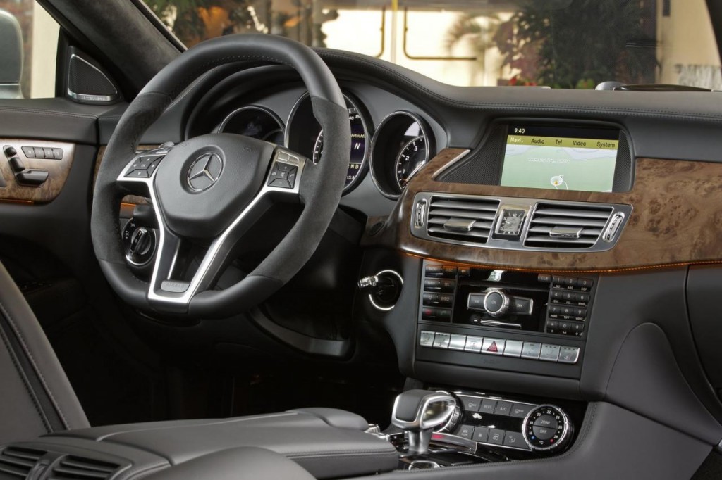 2011 cls63 amg interior