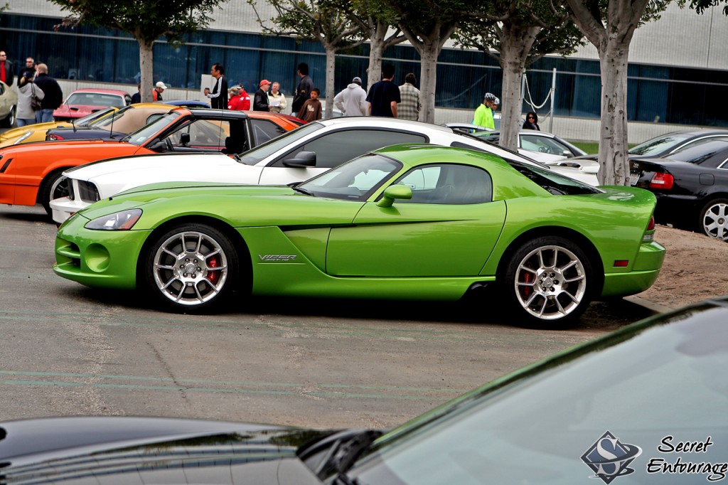 cars coffee dodge viper