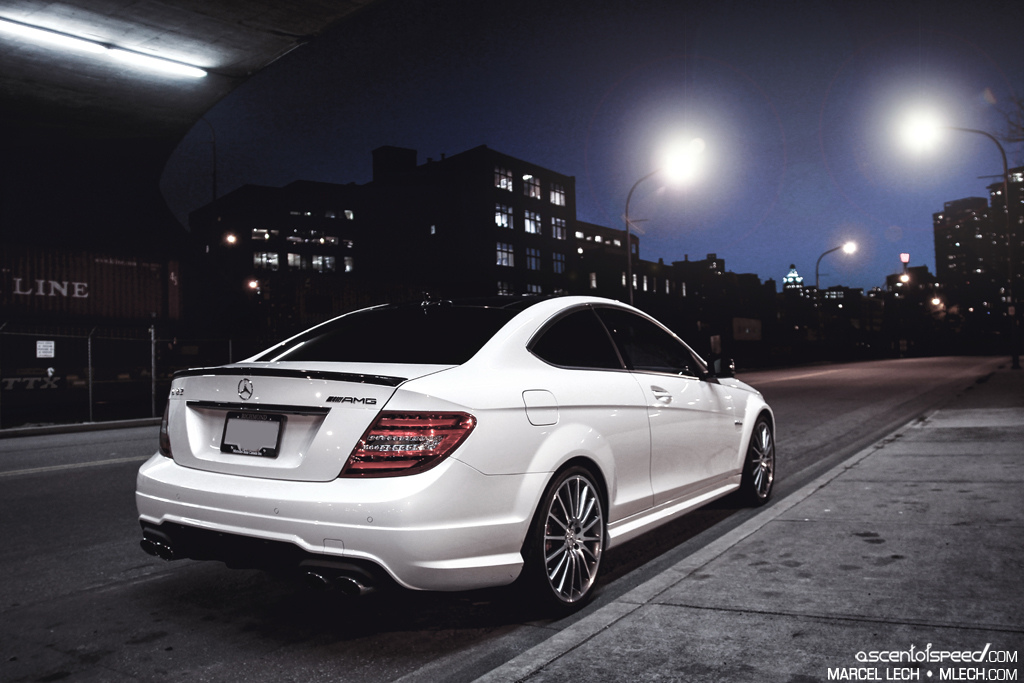 Mercedes C63 AMG Performance Package (2008) review