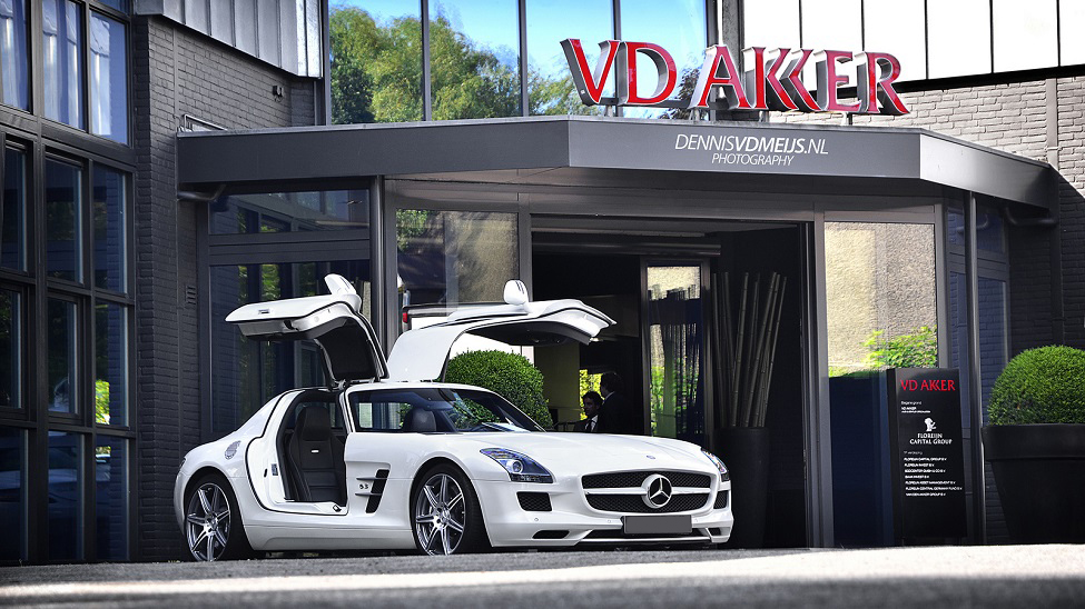 Mercedes SLS